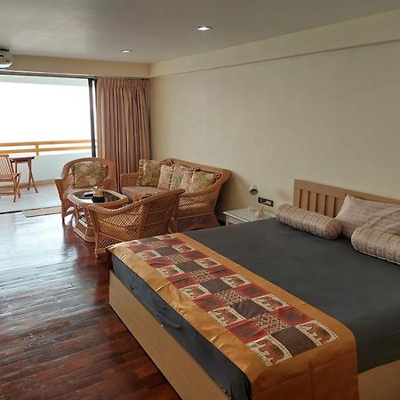 Sunshine Beach Condotel Наджомтьєн Екстер'єр фото